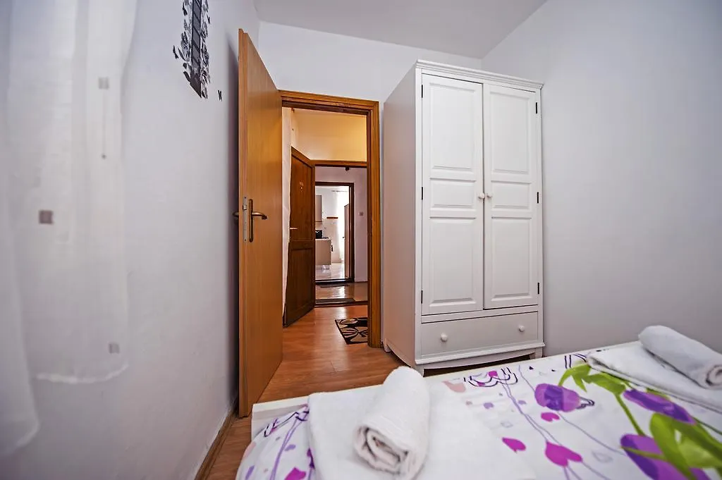 Apartment Rogic Rovinj 0*,  Croatia